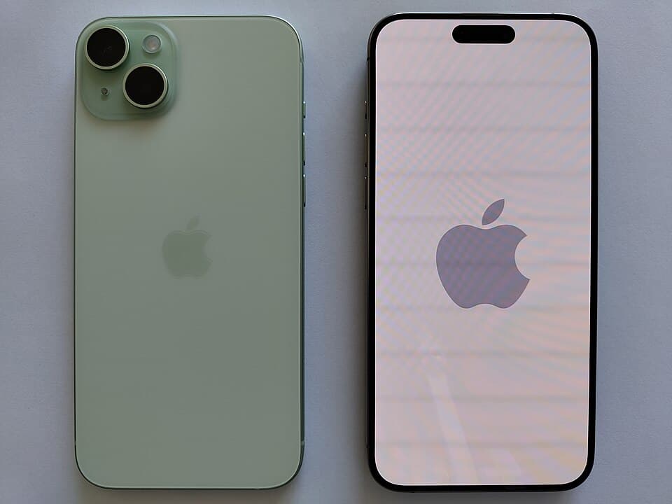 iPhone 15 Plus 512GB - Natural Titanium