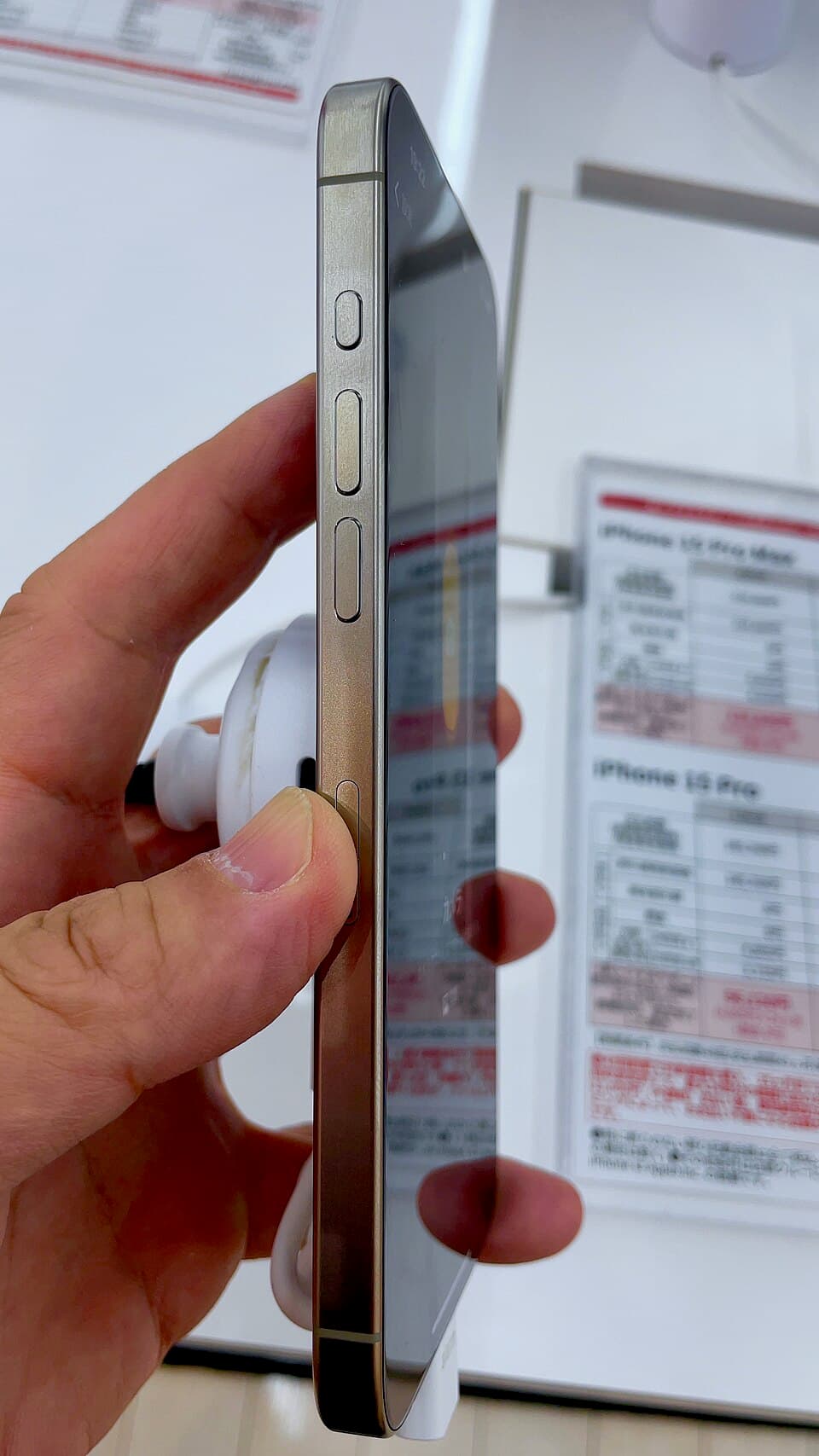 iPhone 15 Pro Max 128GB - Starlight